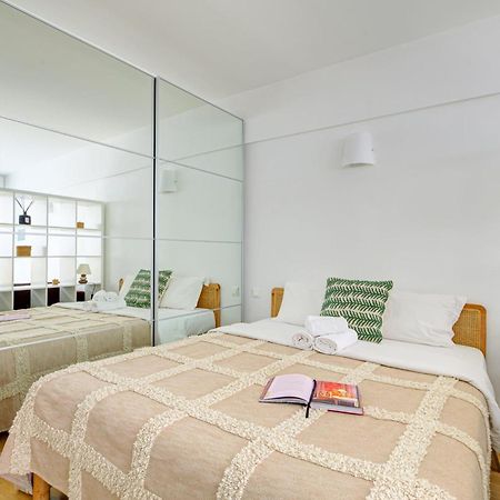 St Germain & Le Bon Marche With Balcony - Cityapartmentstay 巴黎 外观 照片